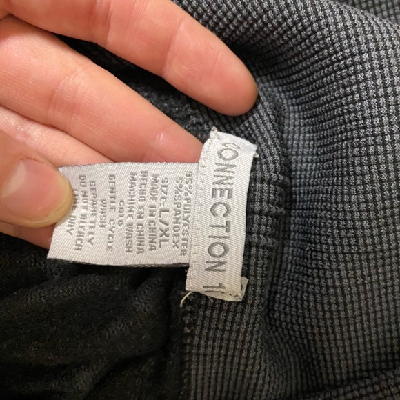 2/$20❤️- LEGGINGS | Women’s Connection 18 leggings size L/XL - Picture 3 of 3